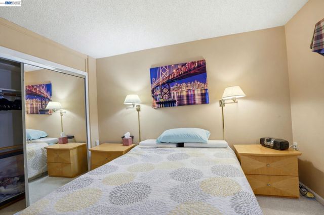 1732 Oakmont Dr 4, Walnut Creek, CA 94595