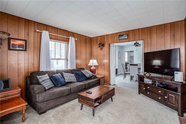 622 Dunbar Avenue, Excelsior Springs, MO 64024