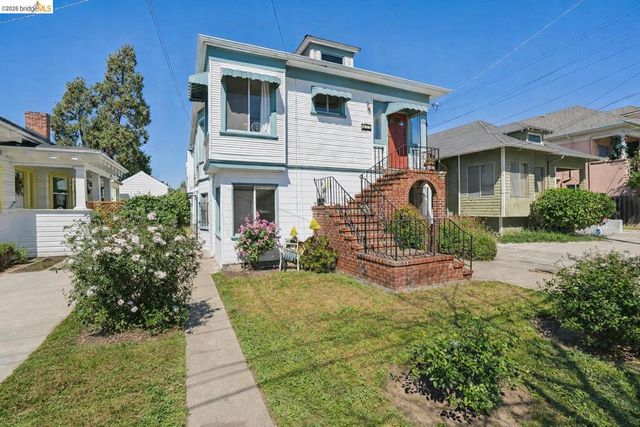 880 52nd St, Oakland, CA 94608