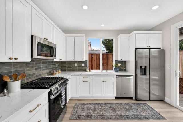 169 Cymbidium Circle, South San Francisco, CA 94080