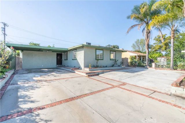 8855 Tyrone Avenue, Panorama City, CA 91402
