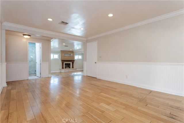 8855 Tyrone Avenue, Panorama City, CA 91402