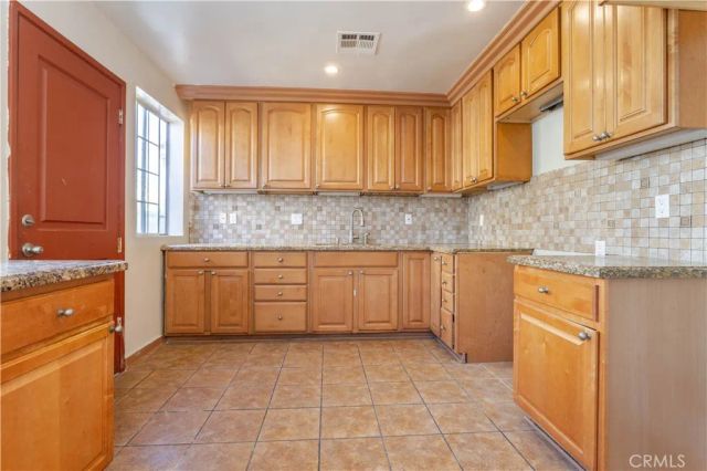 8855 Tyrone Avenue, Panorama City, CA 91402