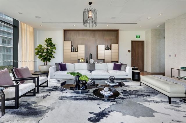 480 NE 31st St 2202, Miami, FL 33137