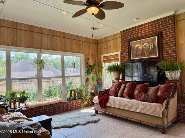 112 Elizabeth Drive, Brandon, MS 39042
