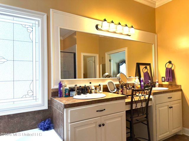 112 Elizabeth Drive, Brandon, MS 39042