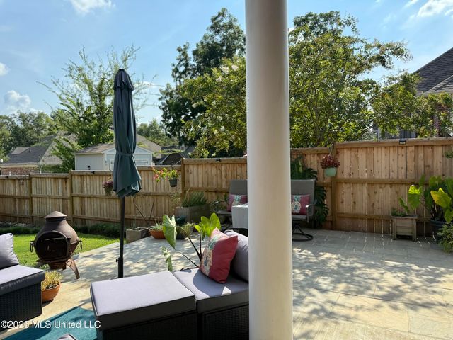 112 Elizabeth Drive, Brandon, MS 39042