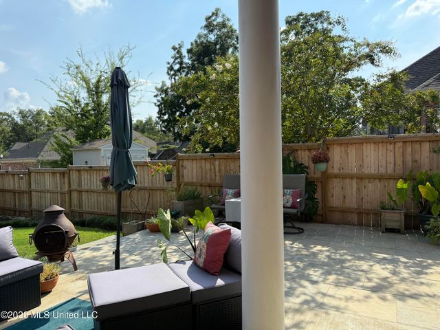 112 Elizabeth Drive, Brandon, MS 39042
