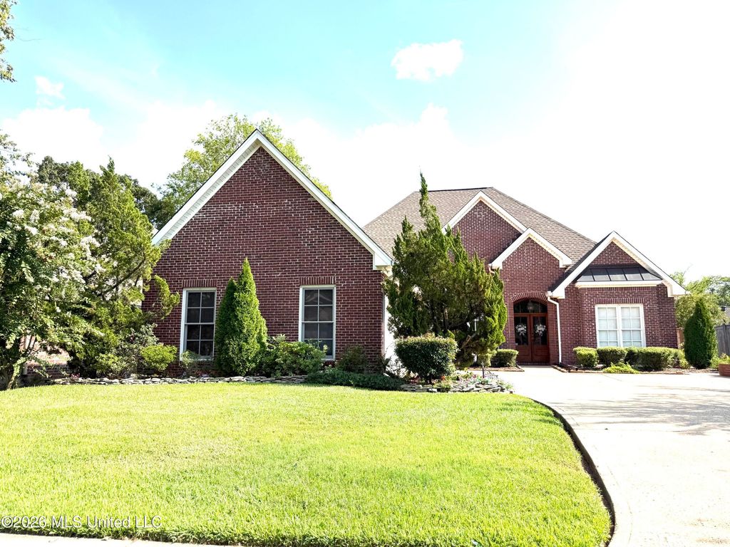 112 Elizabeth Drive, Brandon, MS 39042