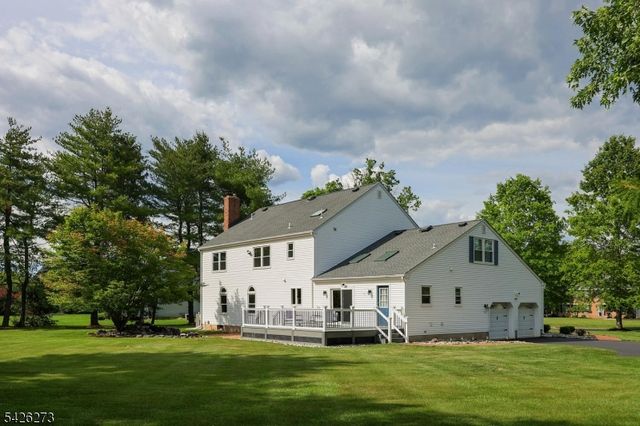 77 Ridgeview Dr, Montgomery Twp., NJ 08502