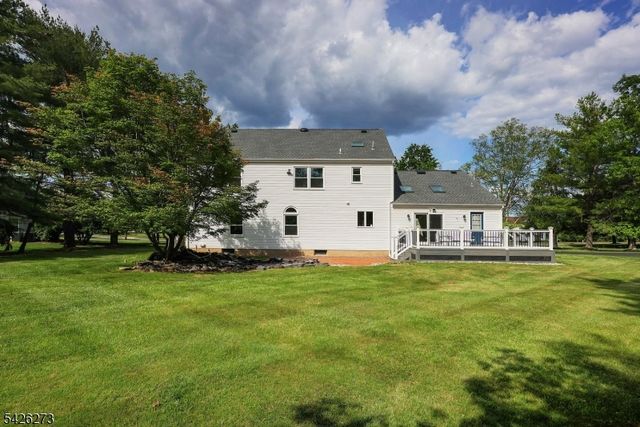77 Ridgeview Dr, Montgomery Twp., NJ 08502