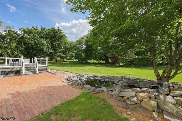 77 Ridgeview Dr, Montgomery Twp., NJ 08502