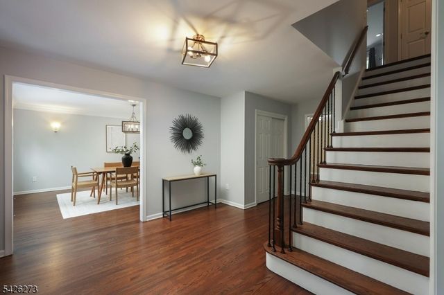 77 Ridgeview Dr, Montgomery Twp., NJ 08502