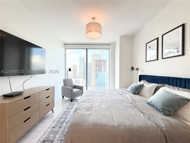 700 NE 26th Ter 2406, Miami, FL 33137