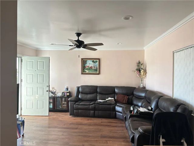 943 E 104th, Los Angeles, CA 90002