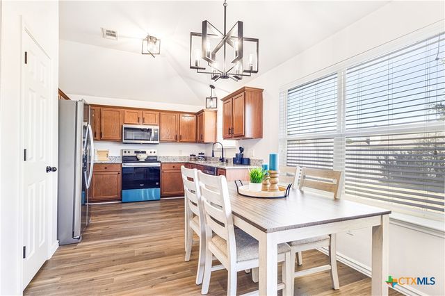 7718 Bridgepointe Drive, Temple, TX 76502