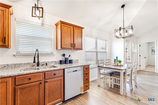 7718 Bridgepointe Drive, Temple, TX 76502