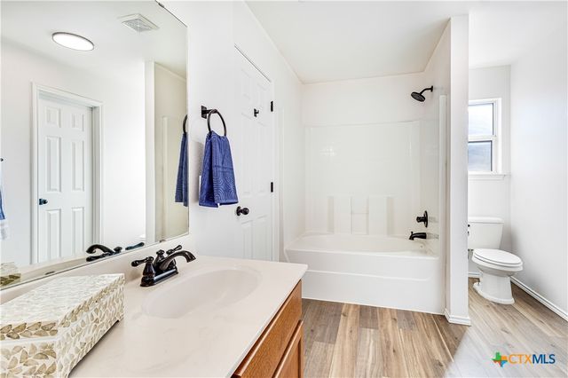 7718 Bridgepointe Drive, Temple, TX 76502