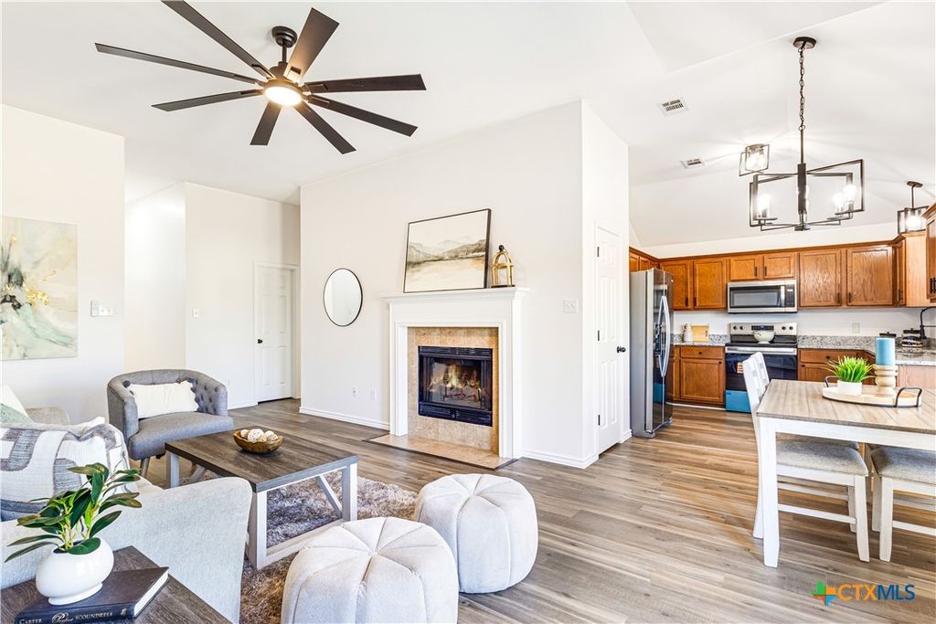 7718 Bridgepointe Drive, Temple, TX 76502