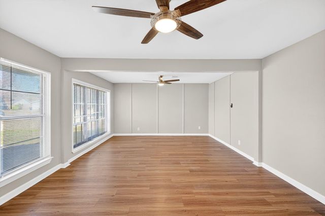 7726 Claiborne Street, Houston, TX 77016