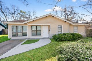 7726 Claiborne Street, Houston, TX 77016