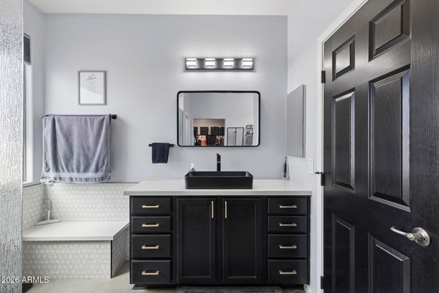 6848 W RIDGELINE Road, Peoria, AZ 85383