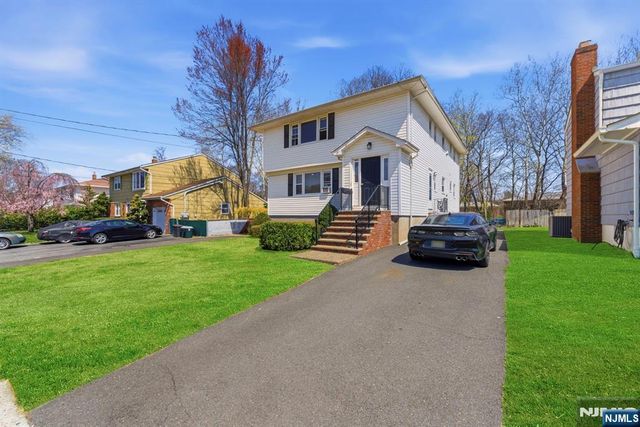425 Midland Avenue, Pompton Lakes, NJ 07442