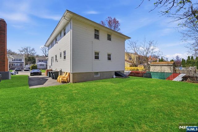 425 Midland Avenue, Pompton Lakes, NJ 07442