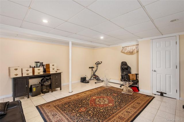 30 1St Street, New Hyde Park, NY 11040