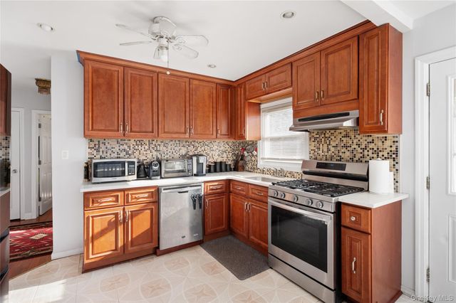 30 1St Street, New Hyde Park, NY 11040