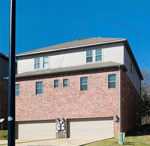 1771 Nettleship, Fayetteville, AR 72701