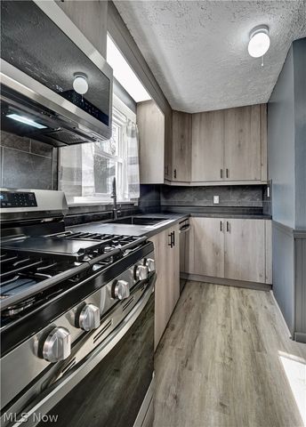 1406 22nd Street NW, Canton, OH 44709