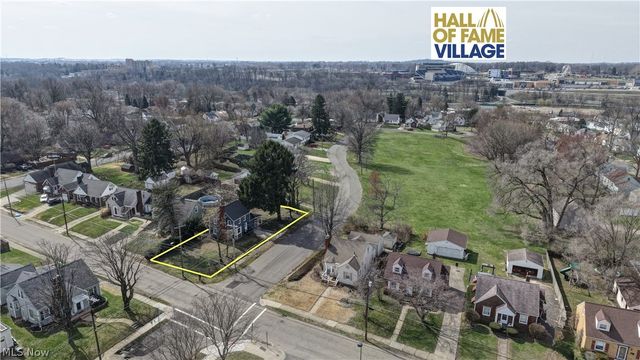 1406 22nd Street NW, Canton, OH 44709