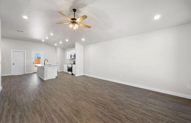 2122 Langford Avenue, Lubbock, TX 79407