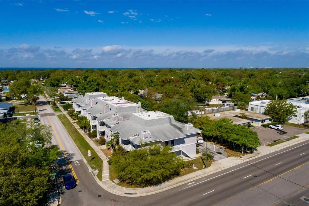 4405 W FAIR OAKS AVENUE 21, Tampa, FL 33611