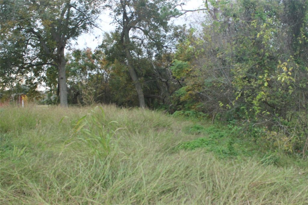 426 Pear Street, La Marque, TX 77568