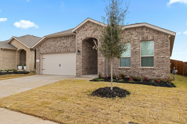 155 Dogwood Avenue, Rhome, TX 76078