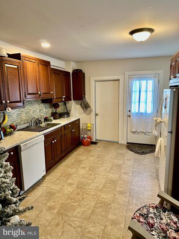 1264 WILLOW ST, Lebanon, PA 17046