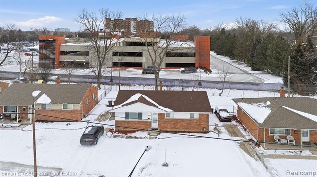 18072 Snow Avenue, Dearborn, MI 48124