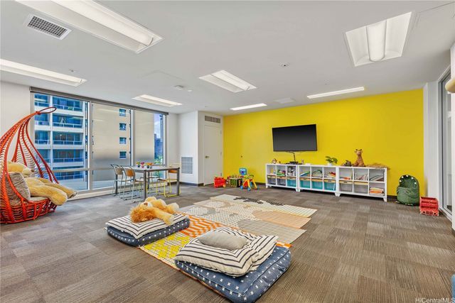 988 Halekauwila Street 4007, Honolulu, HI 96814