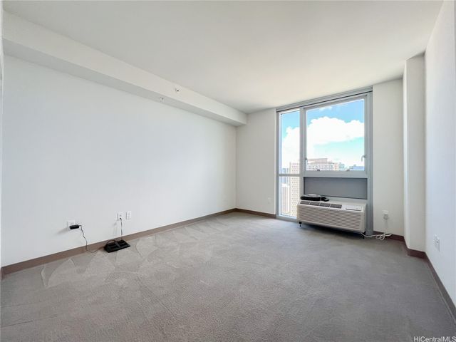 988 Halekauwila Street 4007, Honolulu, HI 96814