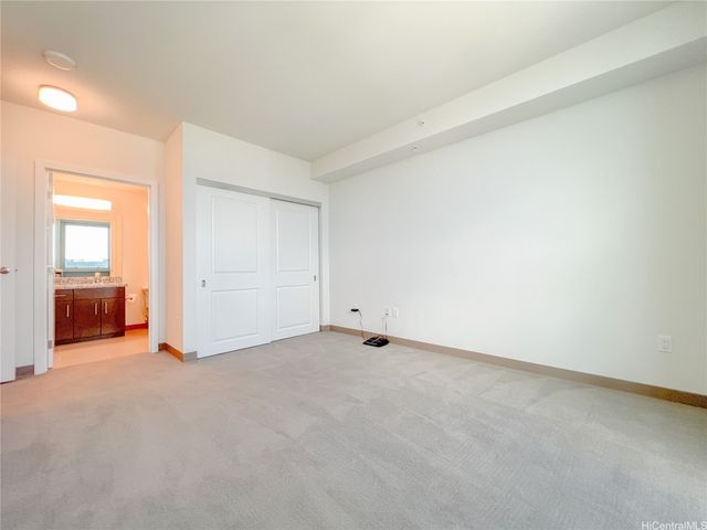 988 Halekauwila Street 4007, Honolulu, HI 96814