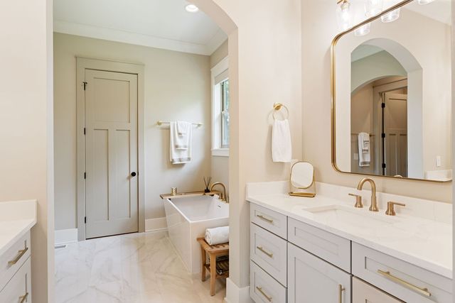 7019 Wilson Pike Cir, Brentwood, TN 37027