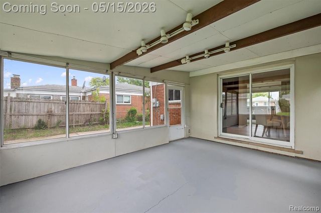 13144 Stamford Avenue, Warren, MI 48089