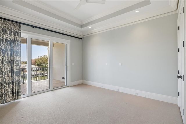 21 Royal Palm Point C, Vero Beach, FL 32960