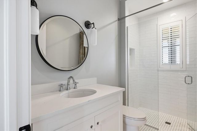 21 Royal Palm Point C, Vero Beach, FL 32960