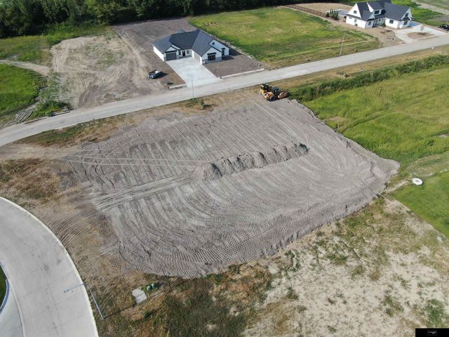 23817 Mary Jo Lane, Waterloo, NE 68069