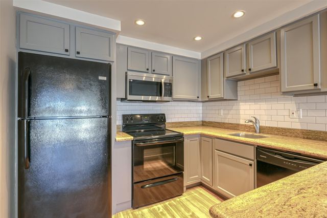 2900 NE 30th Street 4-I, Fort Lauderdale, FL 33306