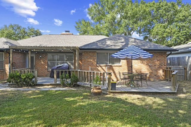 13823 Wickersham Lane, Houston, TX 77077