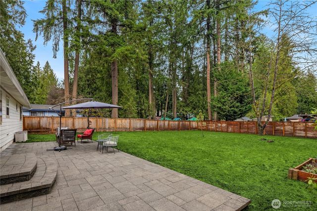 15812 196th Place NE, Woodinville, WA 98077